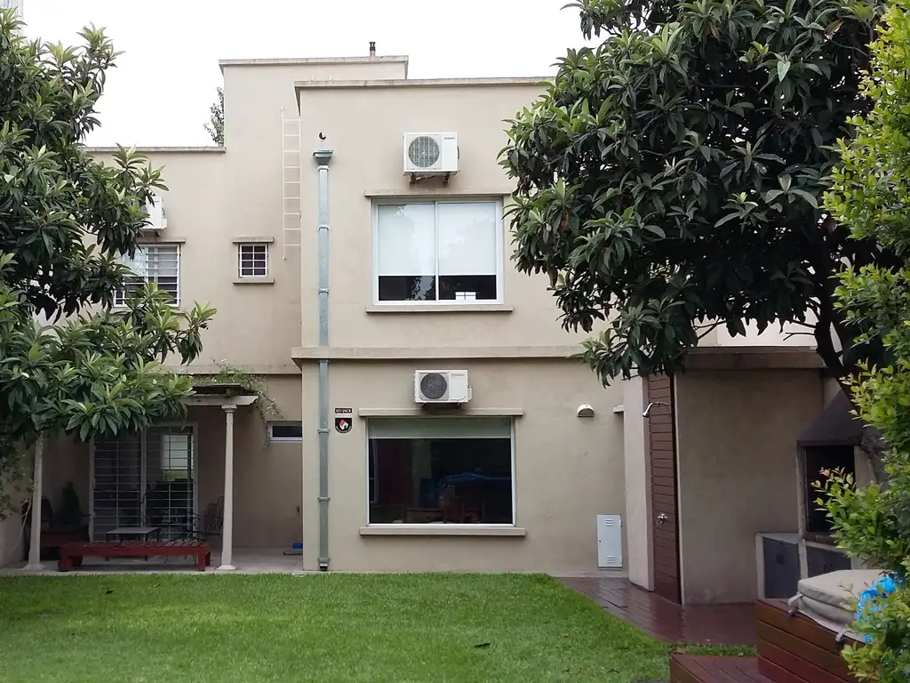 VENDO CASA VILLA SARMIENTO