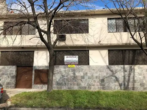 Complejo de Oficinas + Gran Galpon - Lanus Oeste