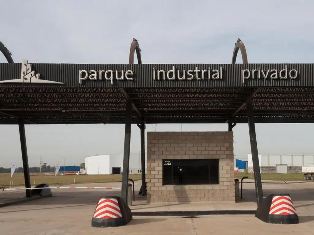 Parque Industrial Privado San Vicente - Lote - 2000 m2 - Venta - Oportunidad