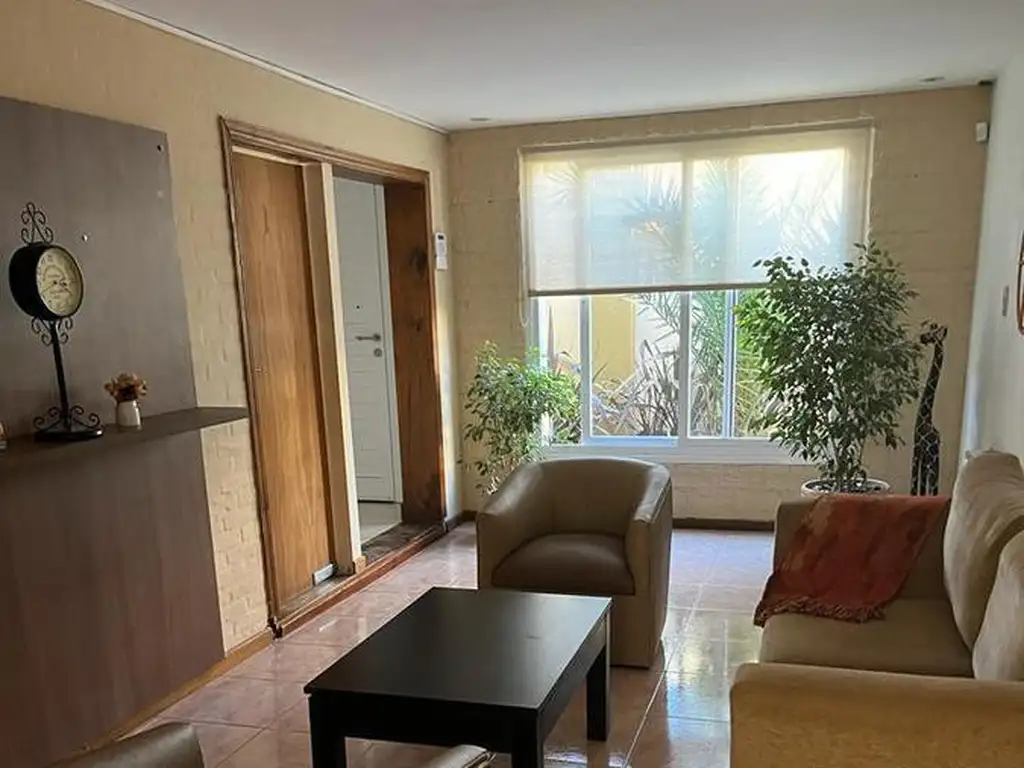 Casa en venta - 3 Dormitorios 3 Baños 2 Cocheras - 150Mts2 - Mar del Plata