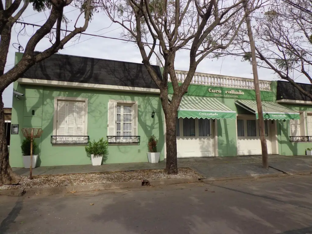 Venta Excelente Propiedad.Amplio Terreno.Casa 250 mt2s -