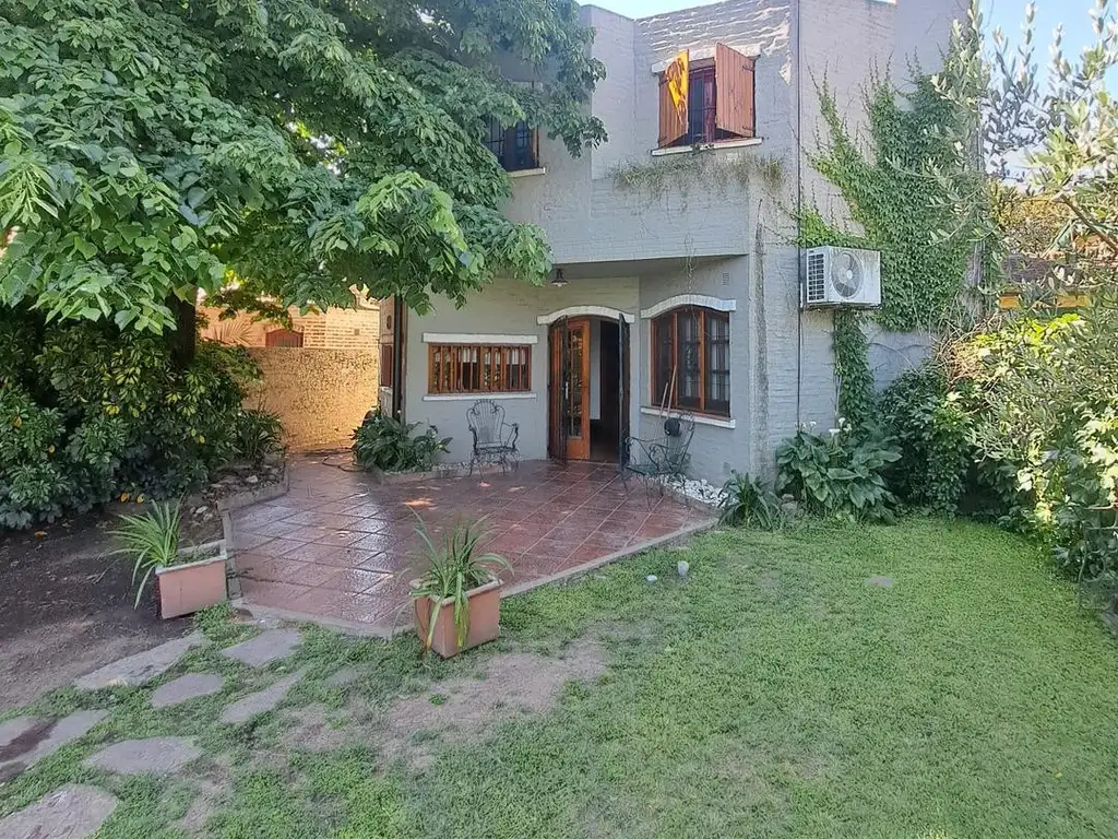 Casa en venta Ituzaingó Sur - Cortina al 100