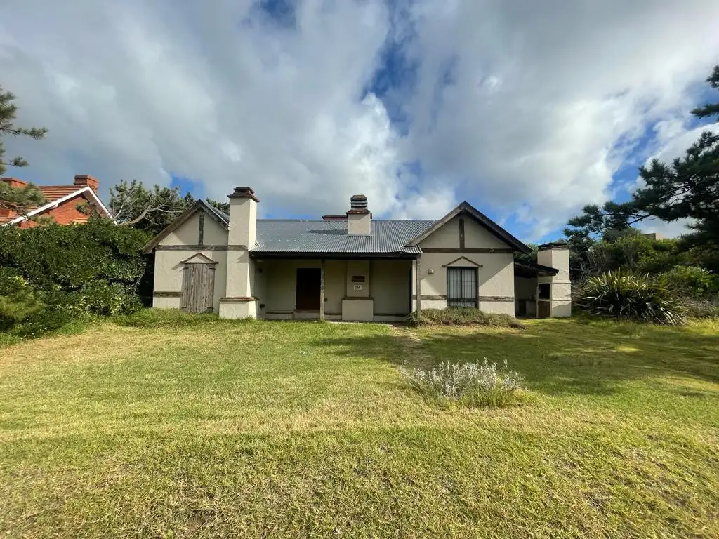 Casa en alquiler temporal en Pinamar Norte