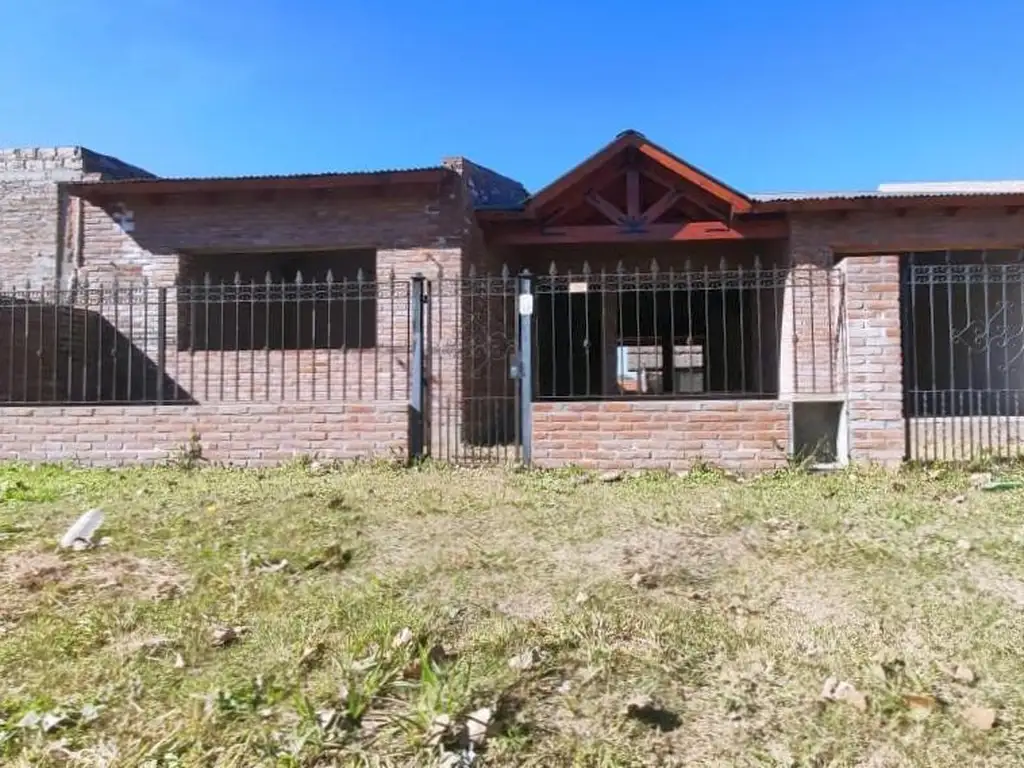 Casa | 2 Dormitorios | A Terminar | Cochera | Tierra De Sueños Pto Gral San Martín