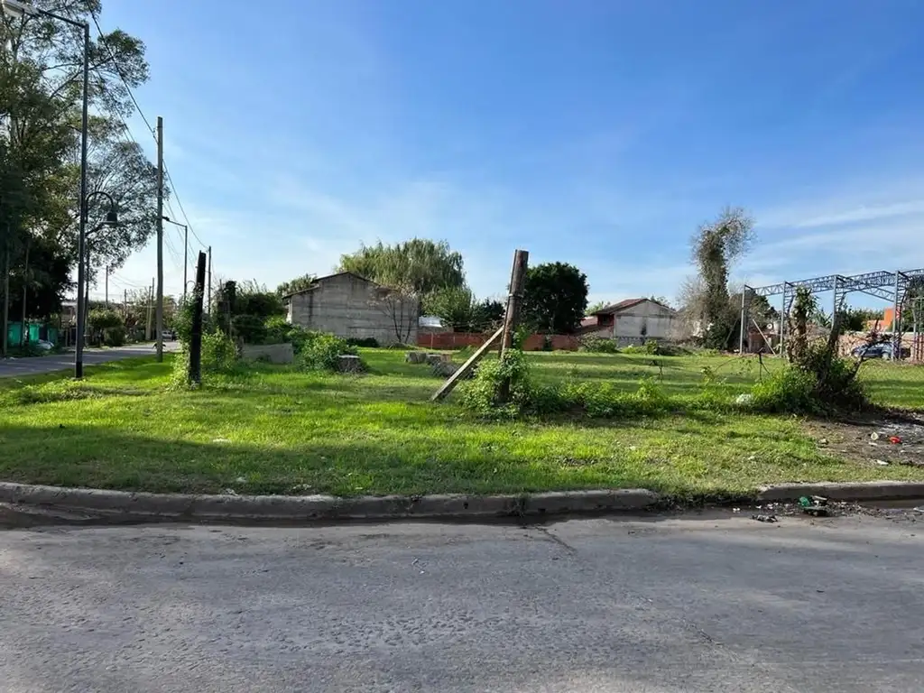 lote de terreno baldío esquina