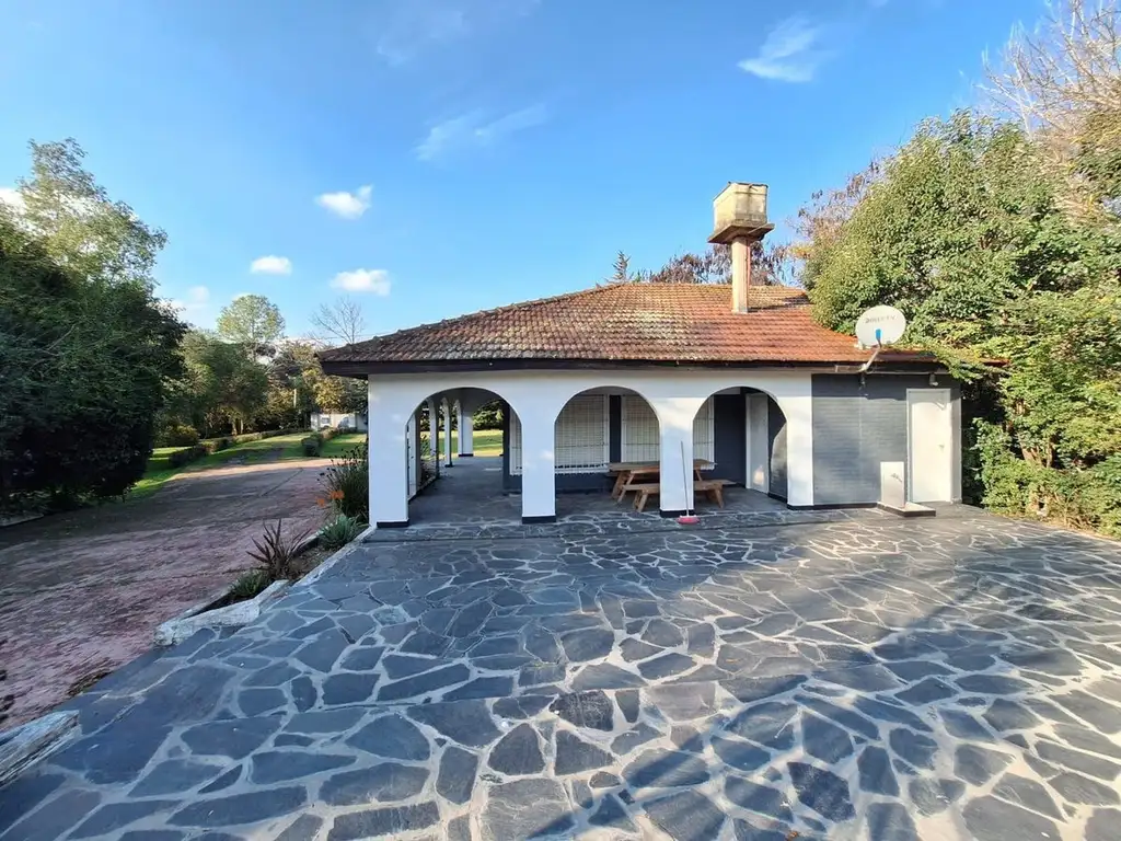 CASA QUINTA VENTA O PERMUTA EL PATO PILETA