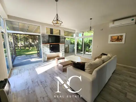 Casa en Venta en Costa Esmeralda con Gas Natural