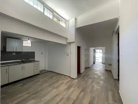 VENTA - Casa PH en planta baja - Cochera - Pichincha, Rosario.