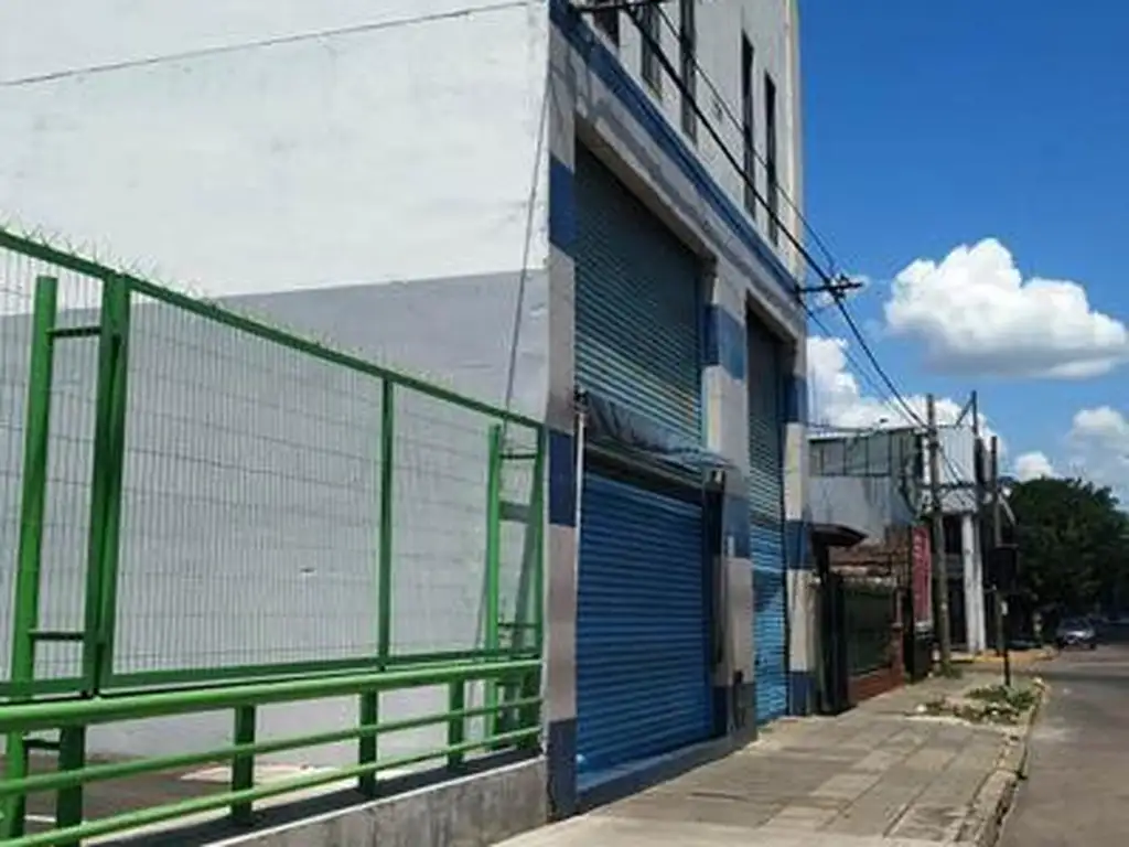 ALQUILER / VENTA Edificio de Oficina,  Depósito  y cochera- Macrocentro - Avellaneda 481