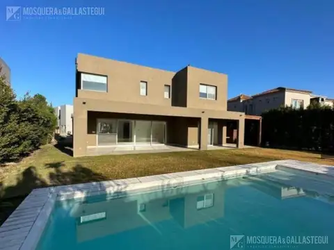 Casa en venta en Barbarita.