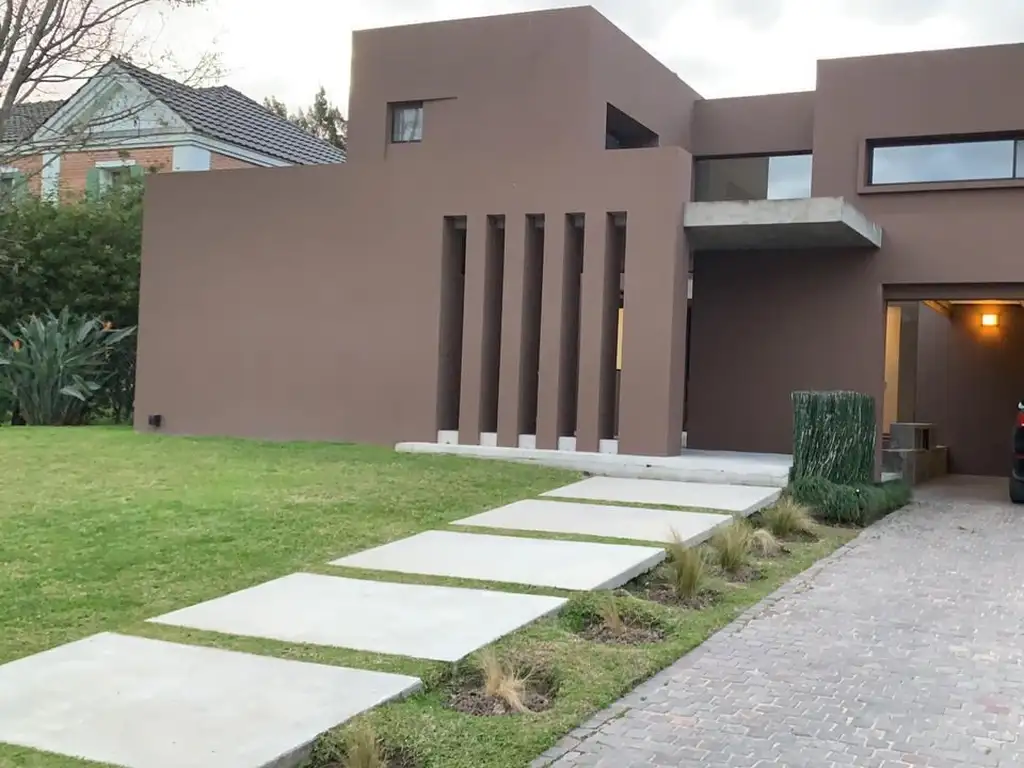 Casa  en Alquiler en La Alameda, Nordelta, Tigre