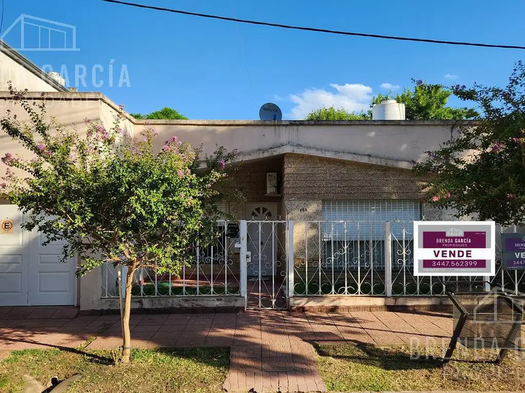 Casa Con 3 Dormitorios En Venta- Colon Entre Rios.