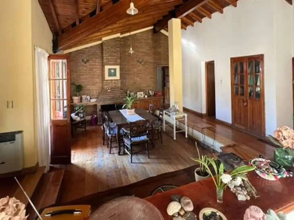 Casa en venta de 3 dormitorios en Barrio Arizu