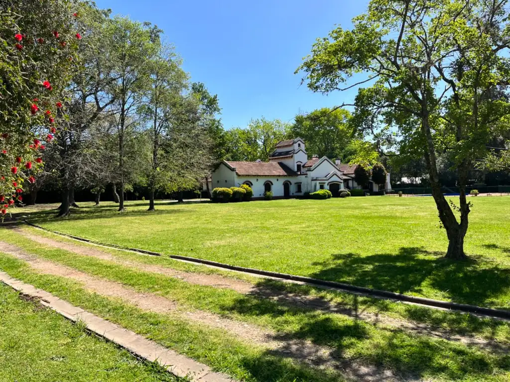 CASA QUINTA - EL CAZADOR - ESCOBAR