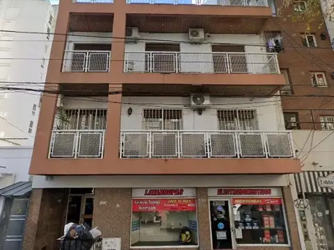 EXCELENTE DEPARTAMENTO DE 2 AMBIENTES EN PB!