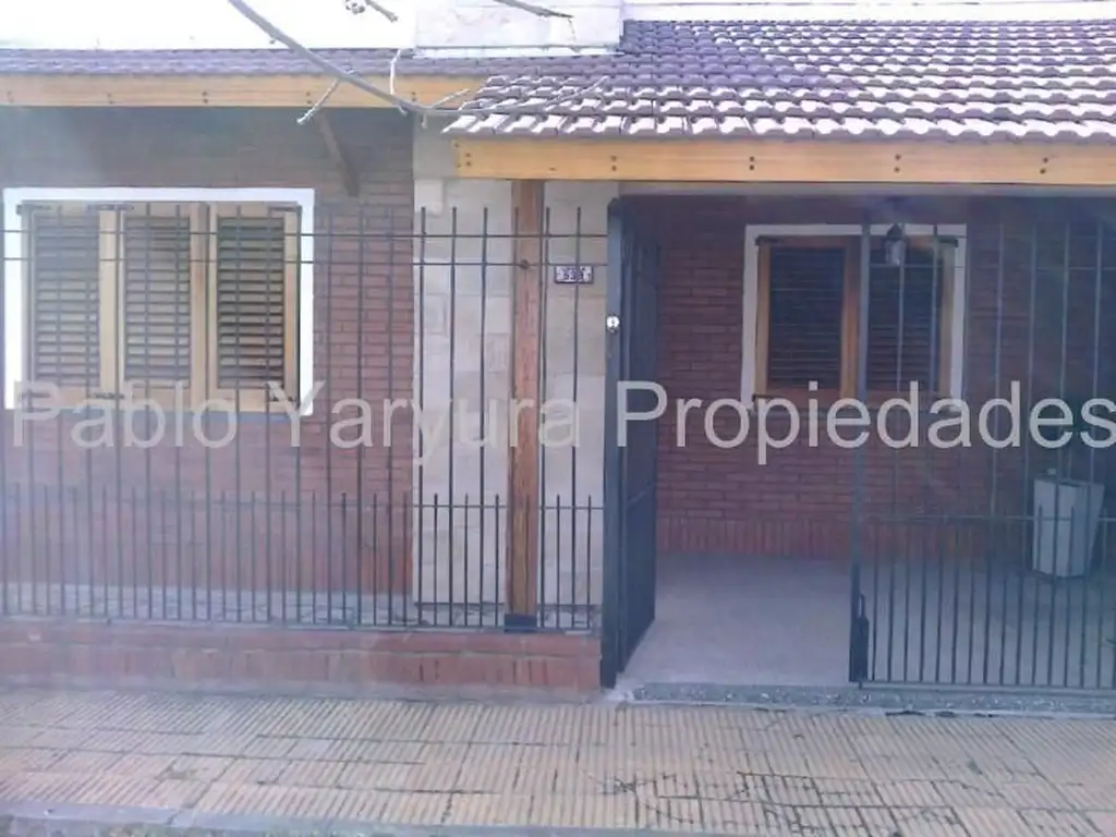 Casa - Venta - Argentina, Morón - CAPELLA JACINTO AVDOR - (MORON) 538