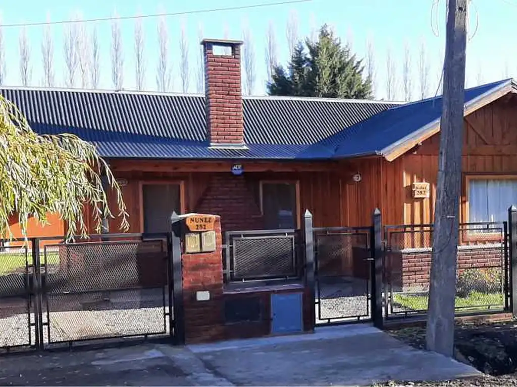 CASA de 2 dormitorios en SAN MARTÍN DE LOS ANDES, Bo. La Cascada