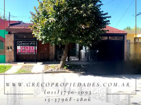 Casa a metros estación Claypole