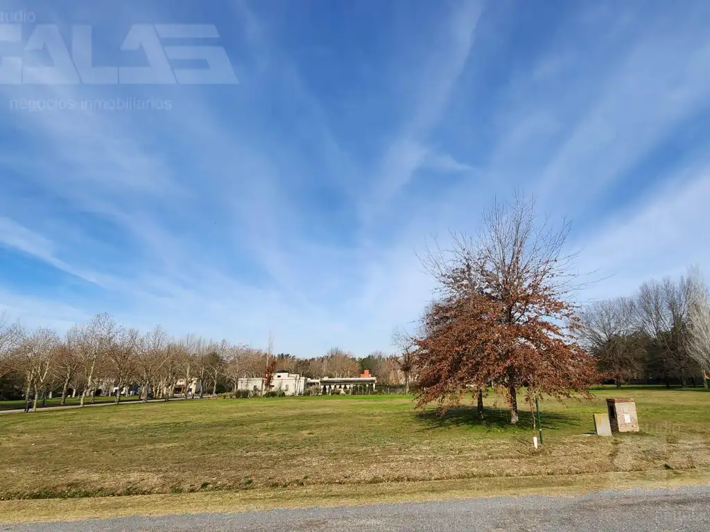 Inmejorable terreno en Haras del Sol. TOTALMENTE FINANCIADO