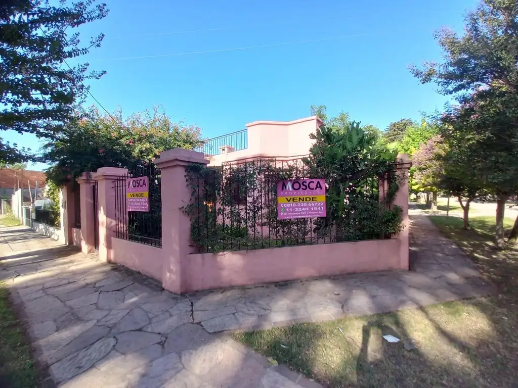 En venta hermosa casa tipo quinta en la Reja