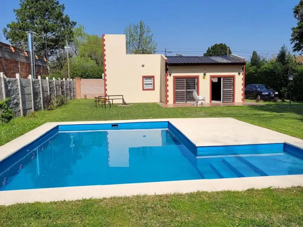 Casa quinta en venta - 1 Dormitorio 1 Baño - Cocheras - 774Mts2 - General Rodríguez