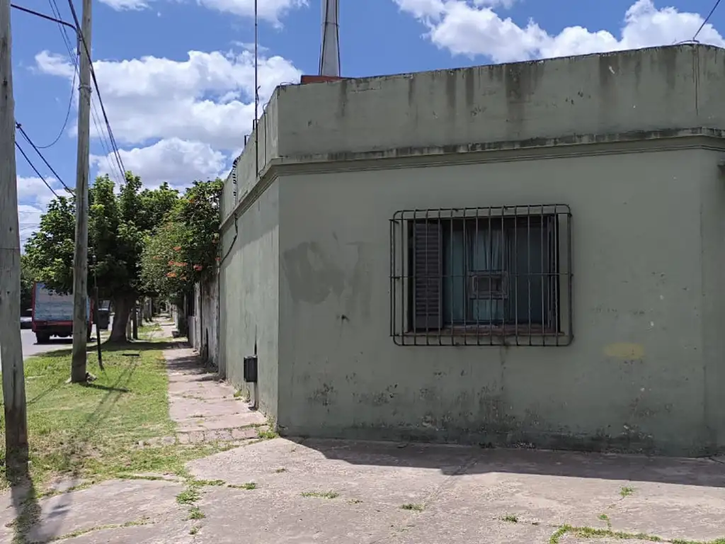 Vende Lote Esquina Posibilidad de Anexar Lote Lindero