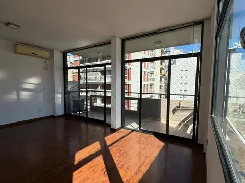 EXCELENTE PISO 2 DORMITORIOS - VISTA ABIERTA - BELGRANO