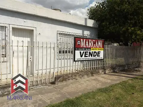 Excelente Casa 3 AMB s/ Lote propio a 100 mts Av. Cristiania