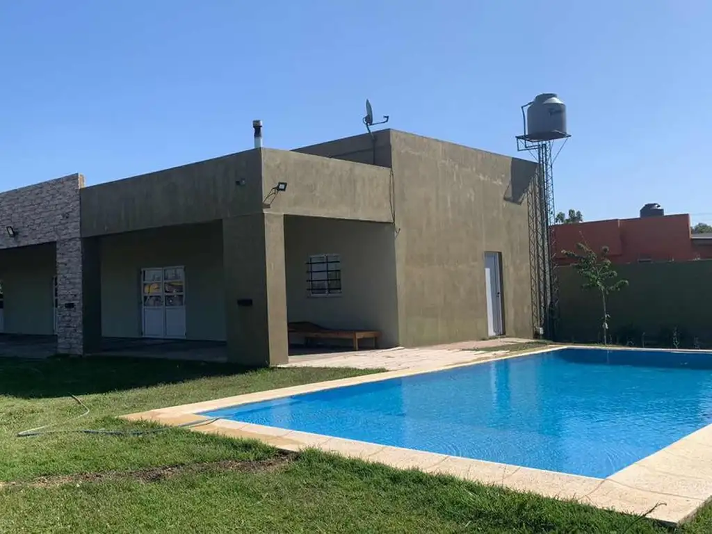 Casa en venta - 1 Dormitorio 1 Baño - Cocheras - 904Mts2 - Los Potreritos, San Miguel del Monte