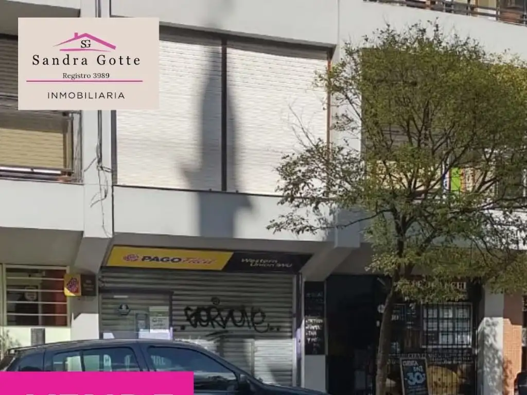 VENTA. Local comercial ubicado en calle Bolívar y Córdoba, Mar del Plata