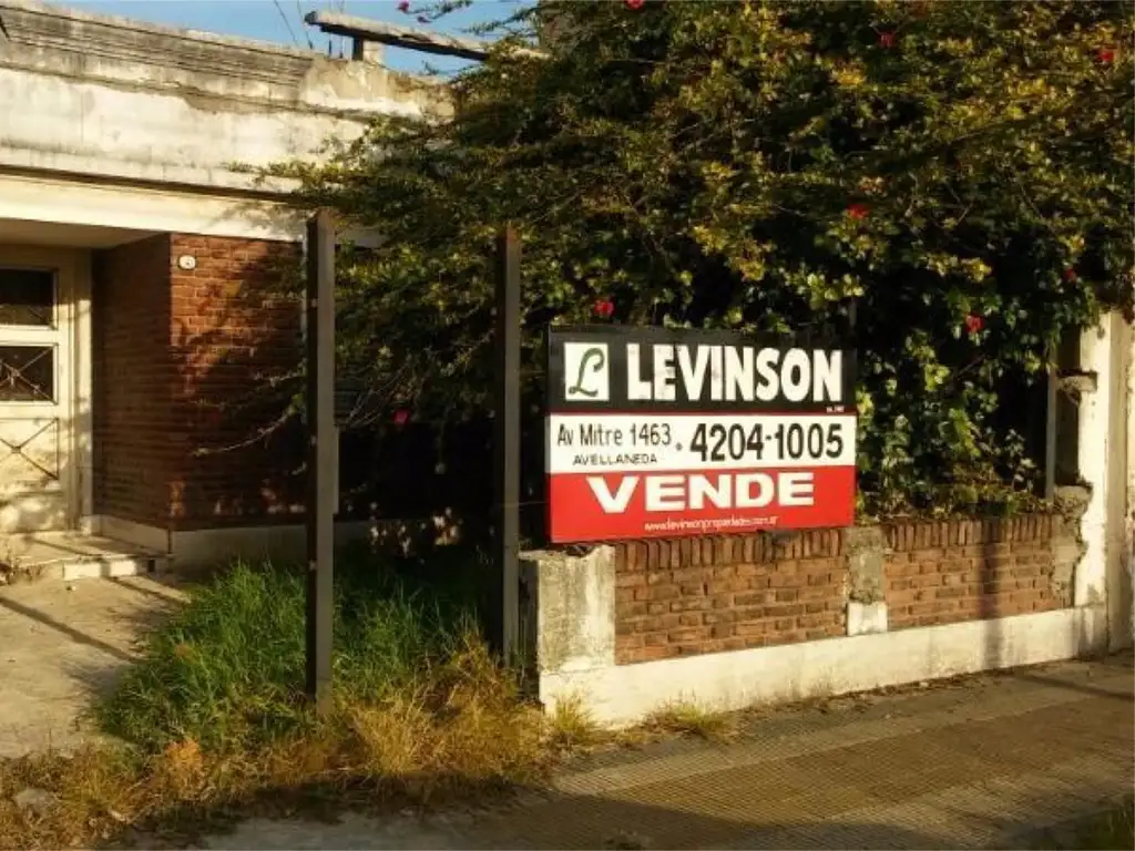 LOTE A  100 METROS DE LA AVDA. MITRE O CASA A REFACCIONAR