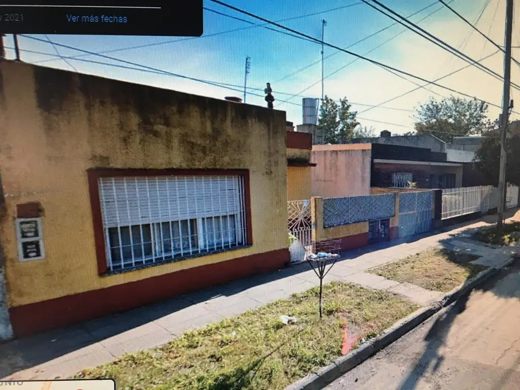 CASA Y DEPARTAMENTO, VENTA EN BLOK, IDEAL 2 FAMILIAS.