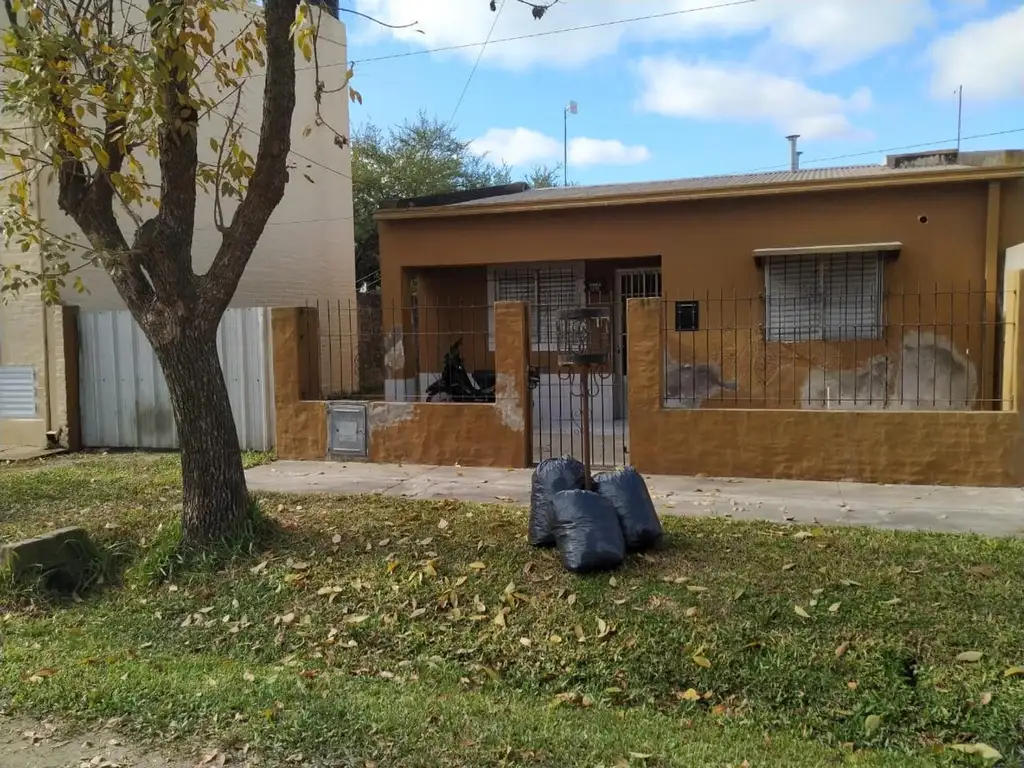 Casa con gran terreno en Esperanza