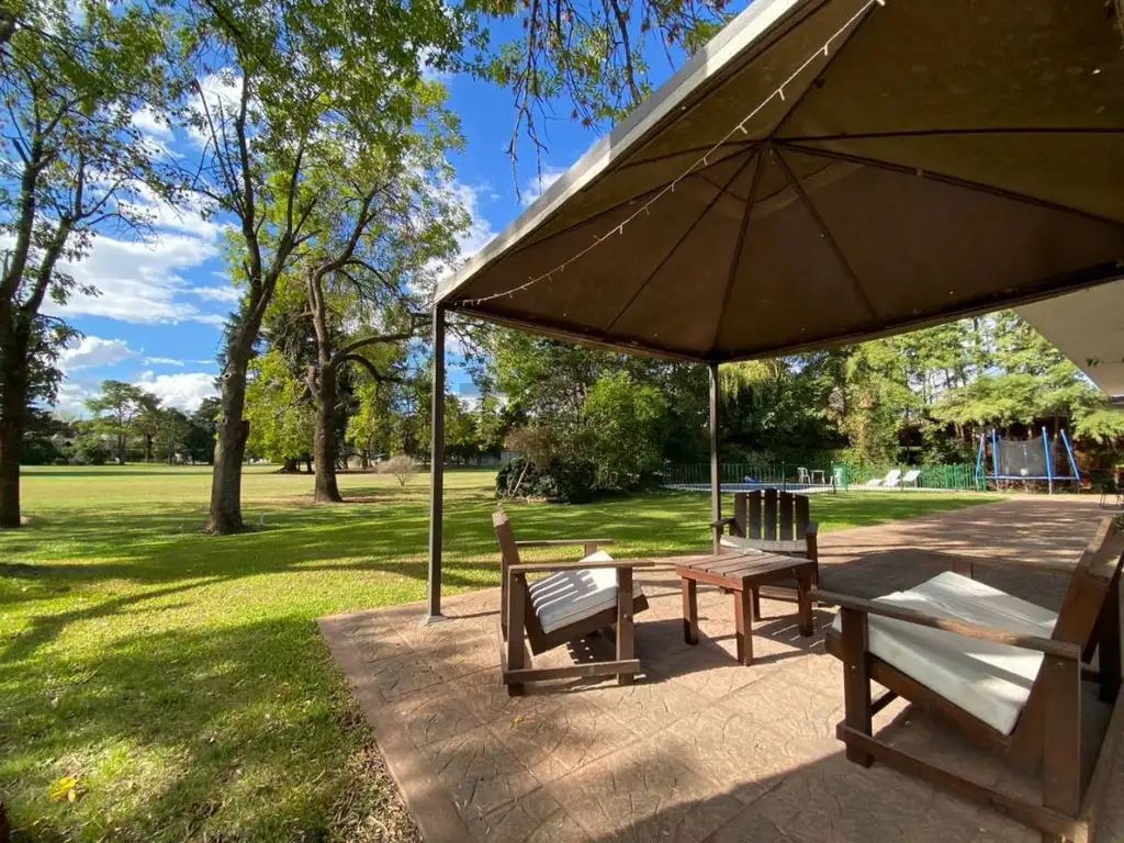 Casa en Venta en Indio Cua Golf Club 4 dormitorios Argenprop