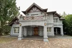 Hermosa casa en alquiler en St. Thomas Sur - Canning