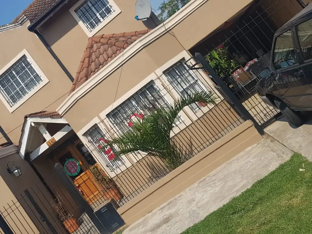 Casa en Venta - 5 ambientes - USD 130.000