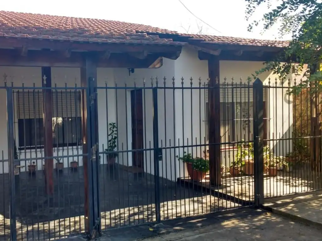 Casa en Venta B° Las Acacias