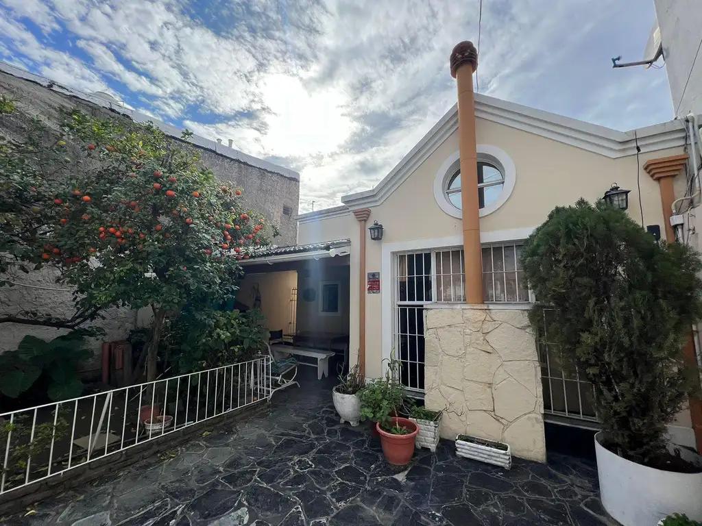 Campichuelo 5420, Wilde ¡Casa de tres ambientes en venta!