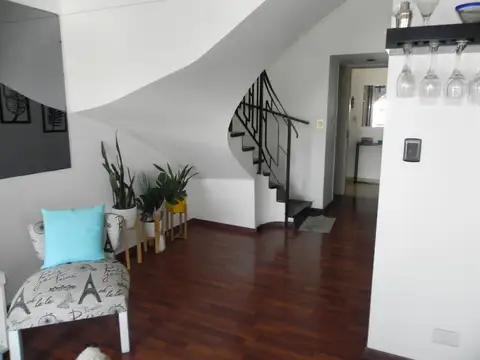 Departamento en Venta con cochera