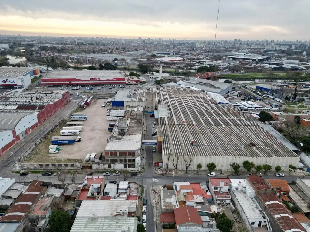 Deposito en Avellaneda - Venta