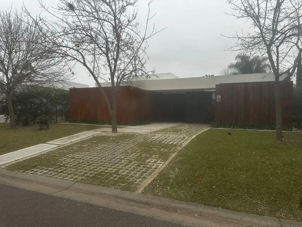 Casa - Reserva Los Cardales - 220m2 Cubiertos - 1000m2 de Terreno