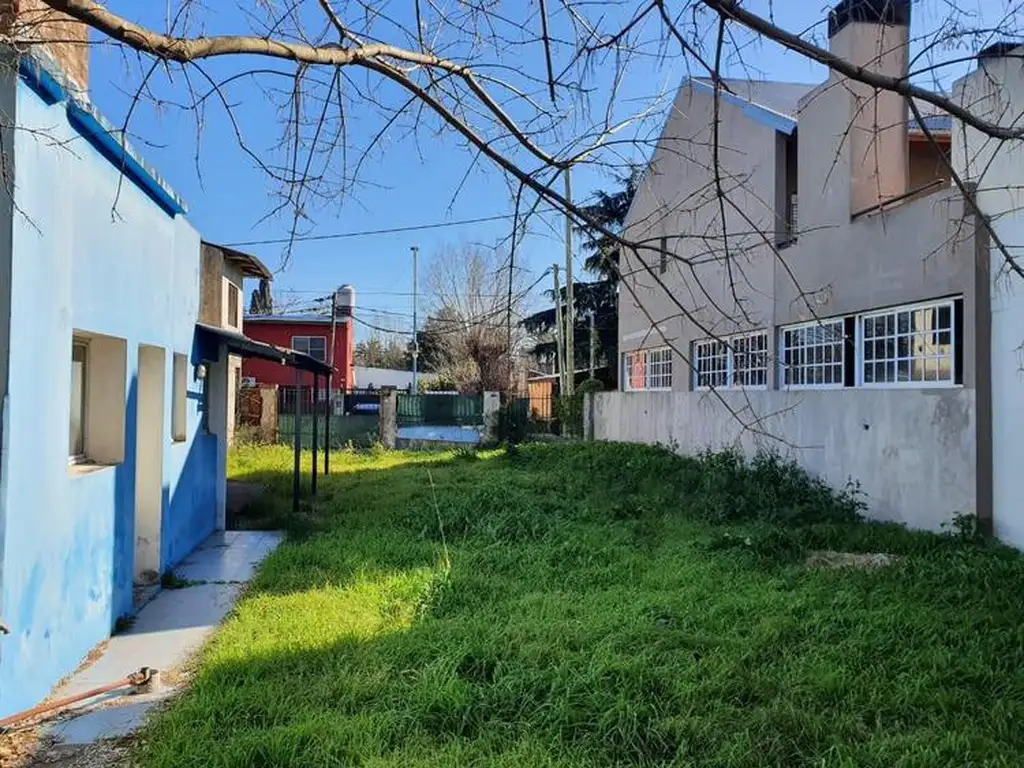 Casa a Remodelar sobre Doble Lote