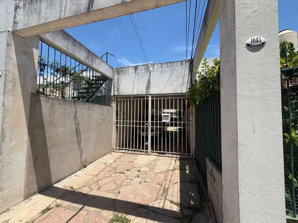 VENTA DEPARTAMENTO 2 AMBIENTES CON COCHERA