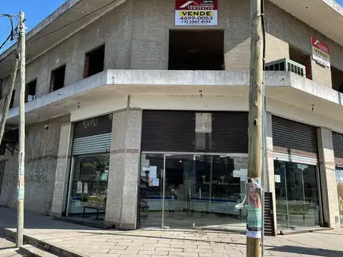 ESQUINA IMPORTANTE ZONA COMERCIAL - 860 M2