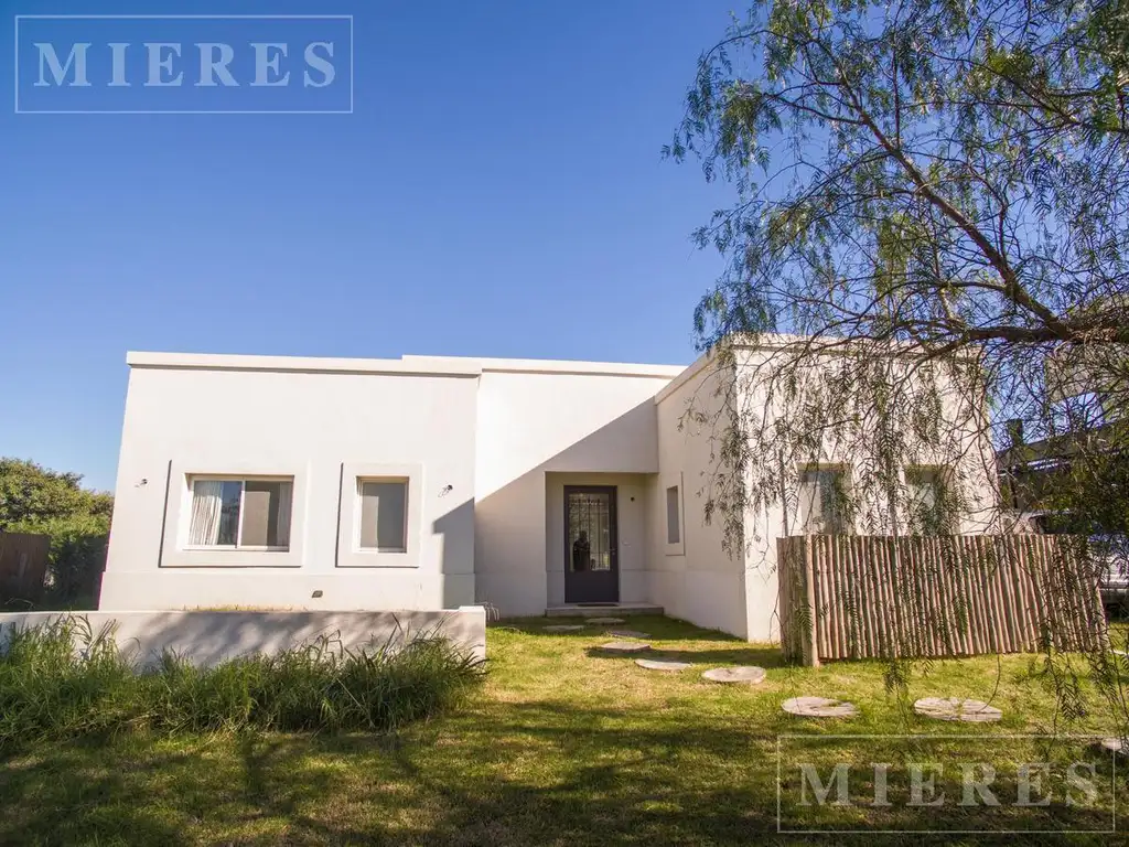 Casa en venta en San Matias área 5