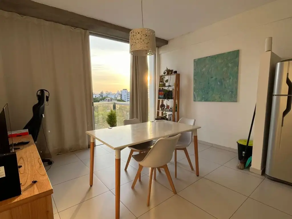 Departamento - Venta - Argentina, La Plata - 19 e/ 55 y 56 1100