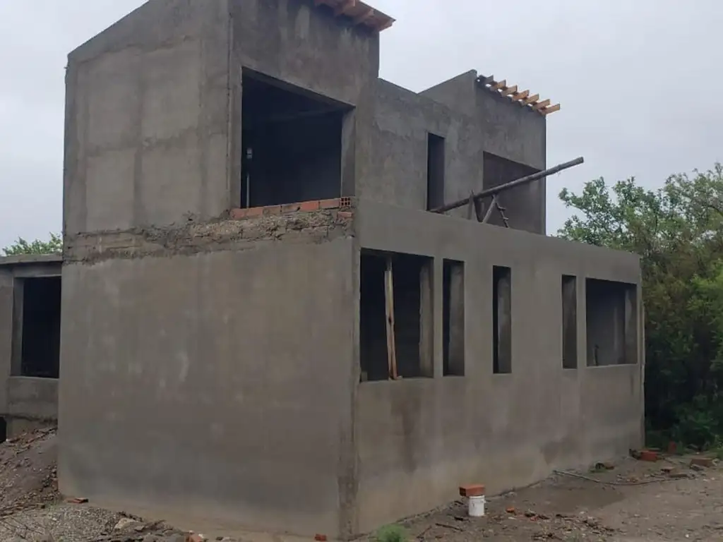 Casa a terminar en Barrio Calaguala, Villa de Merlo