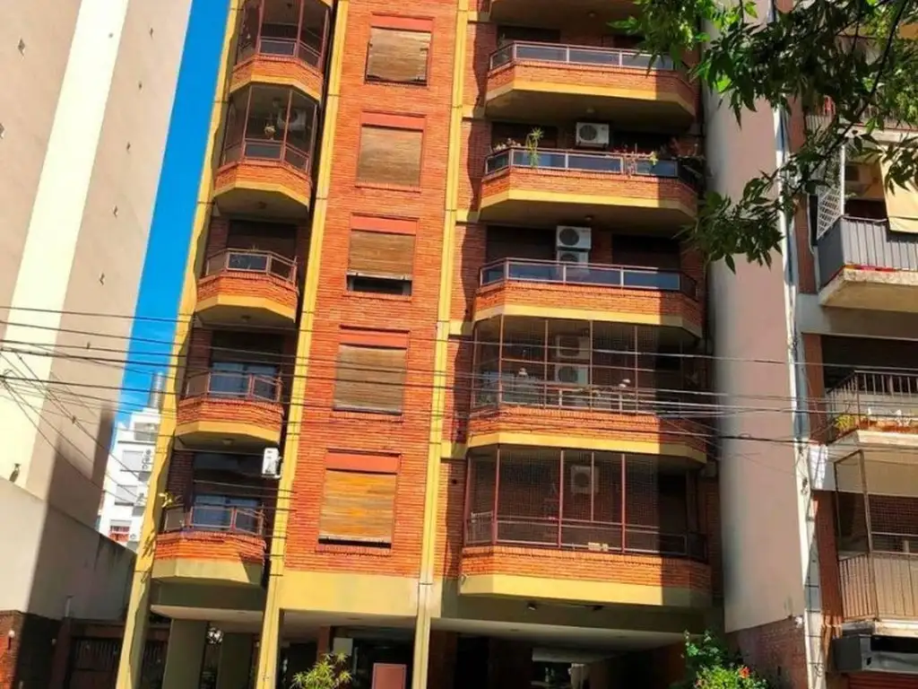 Caballito Impecable 3 Ambientes al frente con 2 Balcones