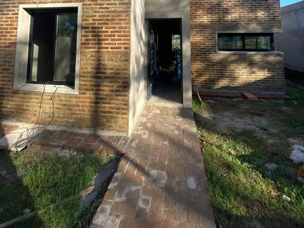 CASA EN VENTA EN PERGAMINO A ESTRENAR