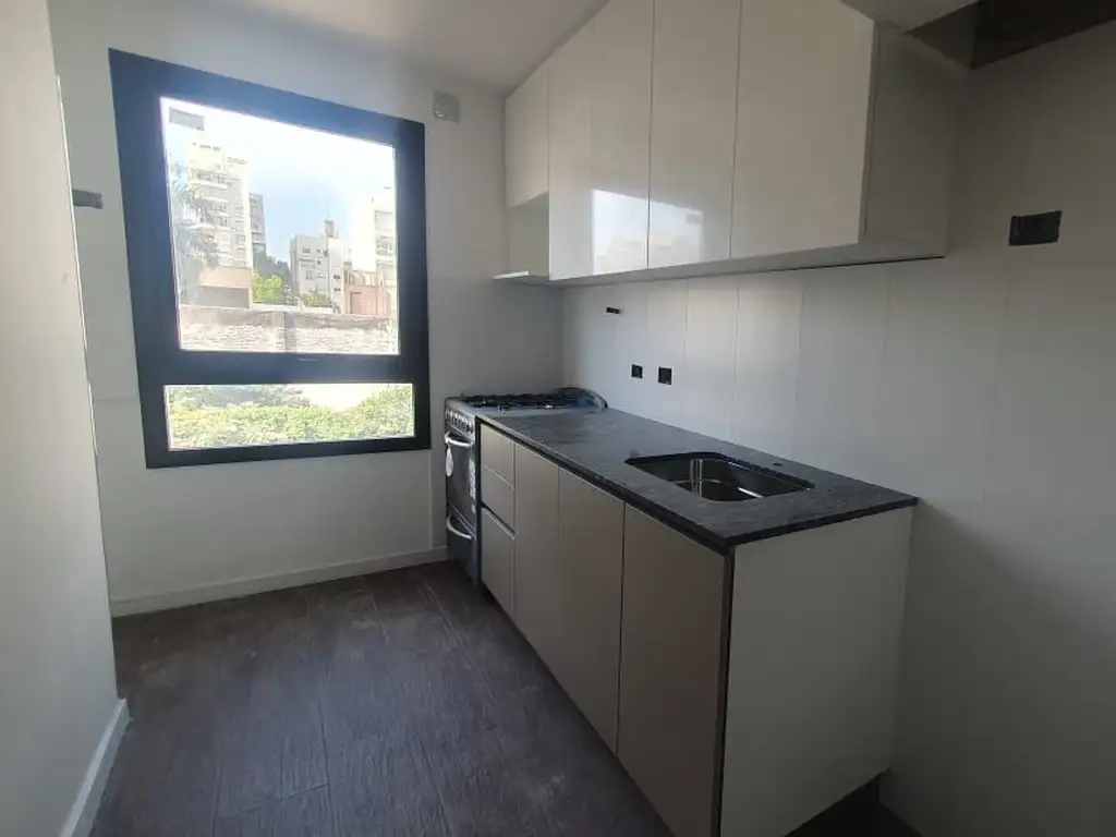 DEPARTAMENTO 3 AMBIENTES EN VENTA EN FLORES A ESTRENAR